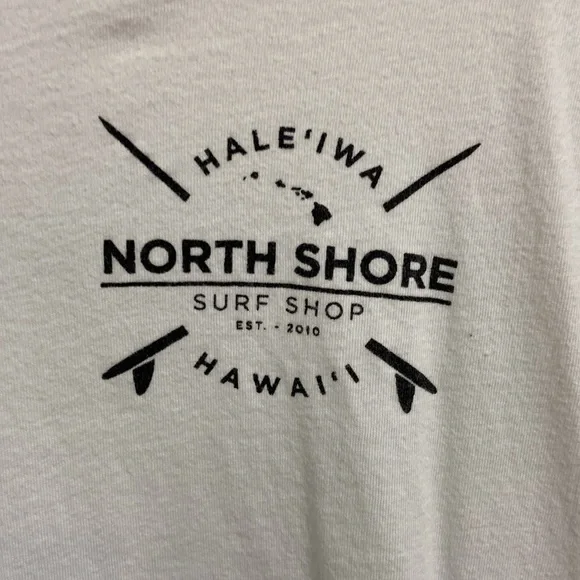 Men’s Hale’iwa North Shore Surf Shop white t-shirt with black design. No size. - Picture 5 of 11